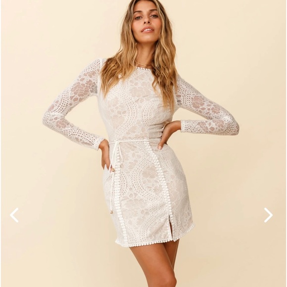 Selfie Leslie Long sleeve lace dress - Picture 2 of 3